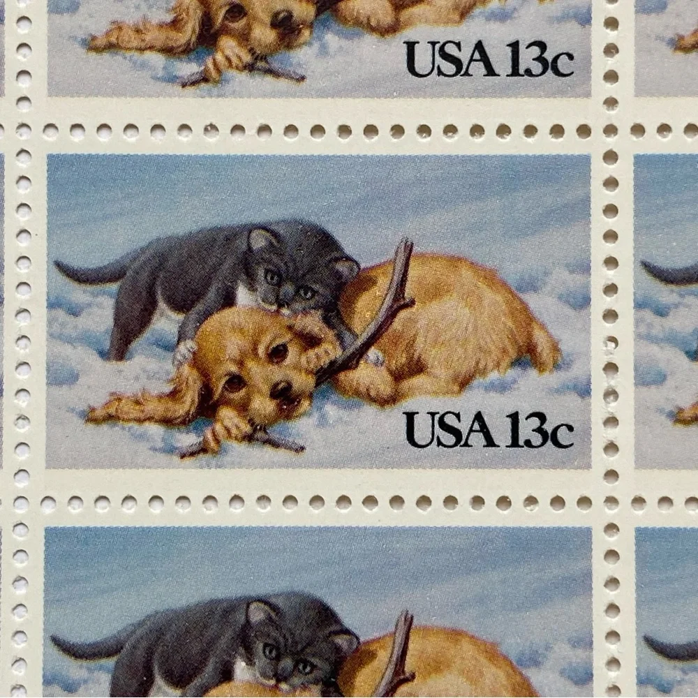 Kitten and Puppy Commemorative Issue Stamp Full Sheet 13 cent MNH #2025 Unhinged